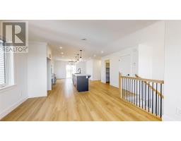 6 Flora Street thumbnail 2