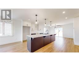 6 Flora Street thumbnail 4