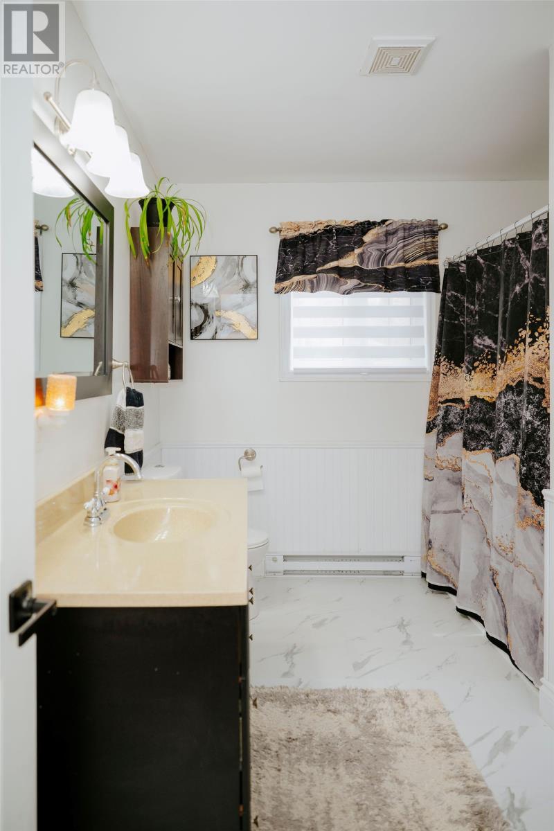 13 Lewington Place - 14