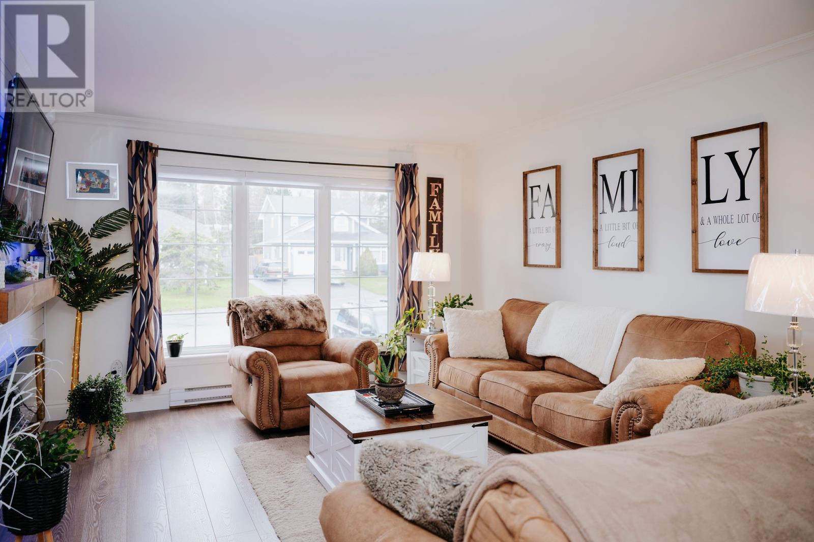 13 Lewington Place - 3