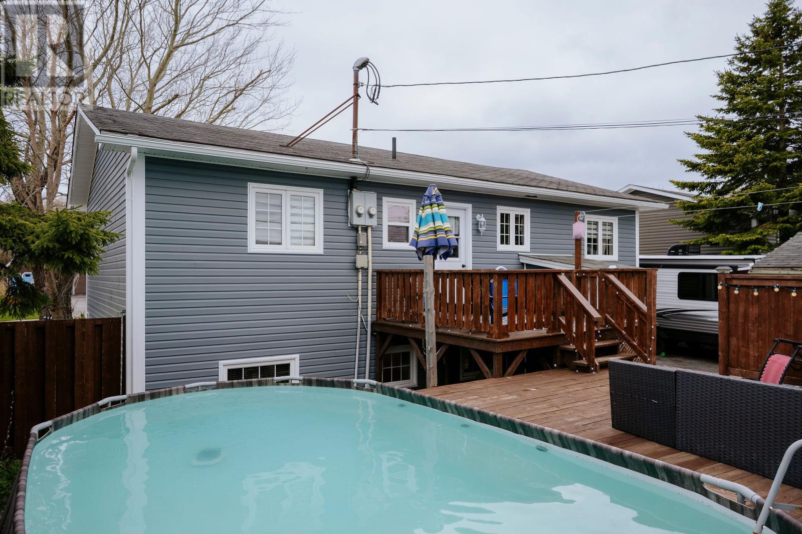 13 Lewington Place - 34