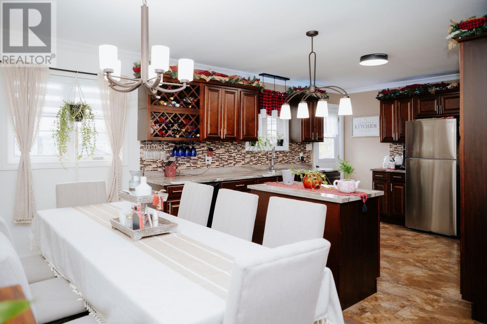 13 Lewington Place - 7