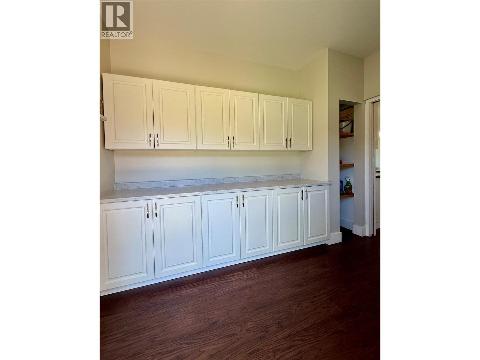 3350 PINERIDGE Road - 6