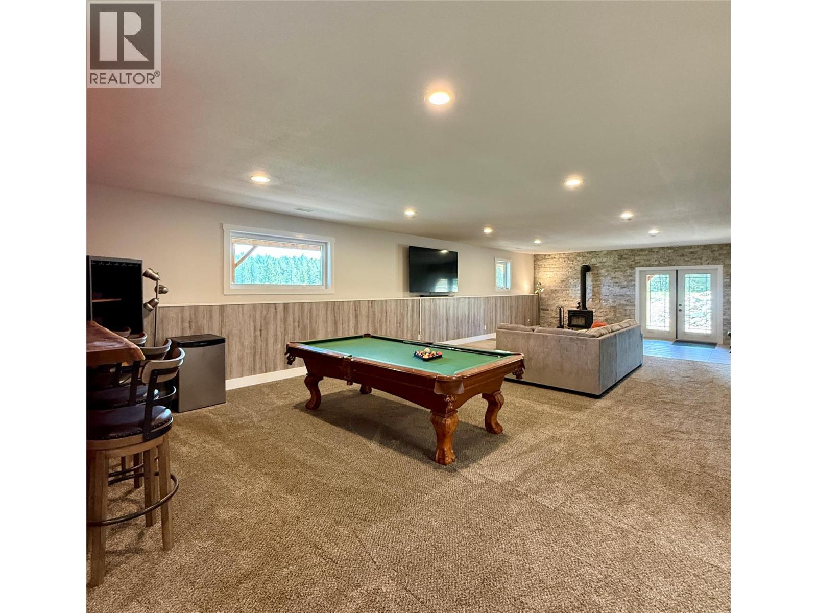 3350 PINERIDGE Road - 31