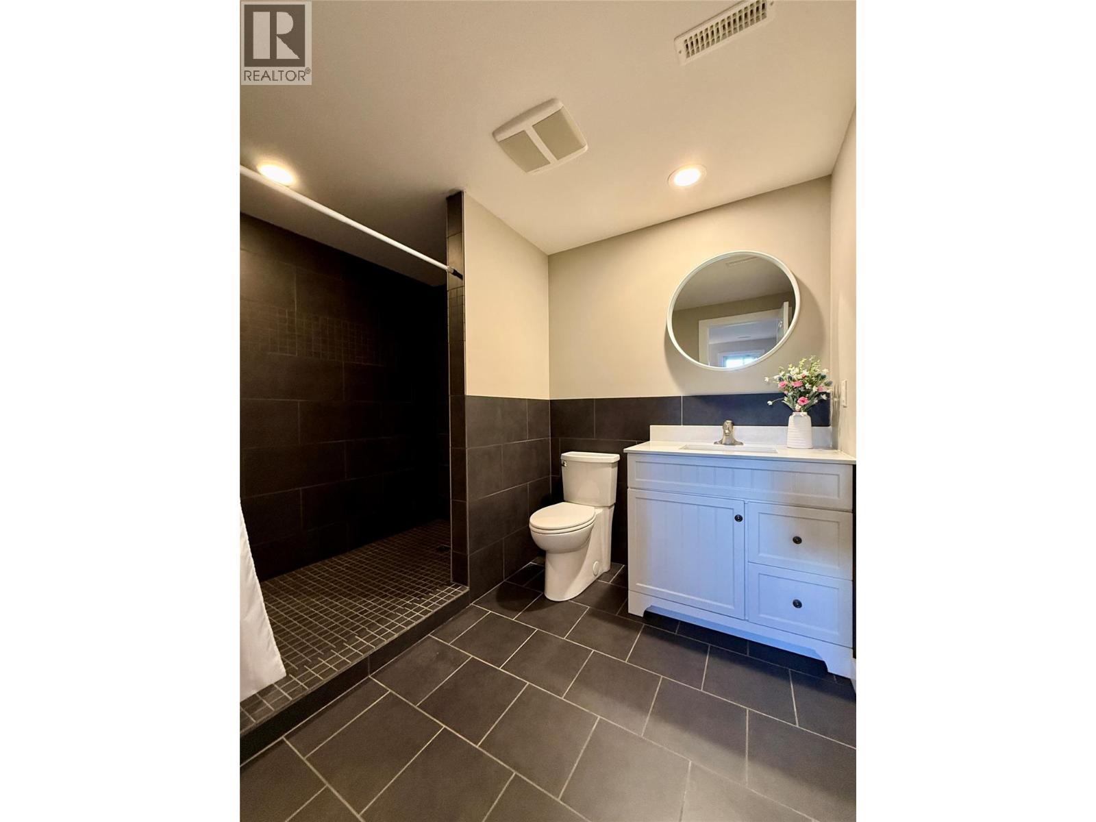 3350 PINERIDGE Road - 38