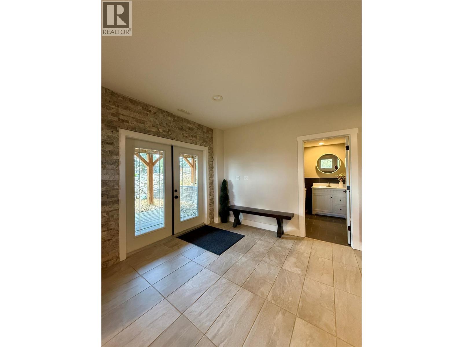 3350 PINERIDGE Road - 37