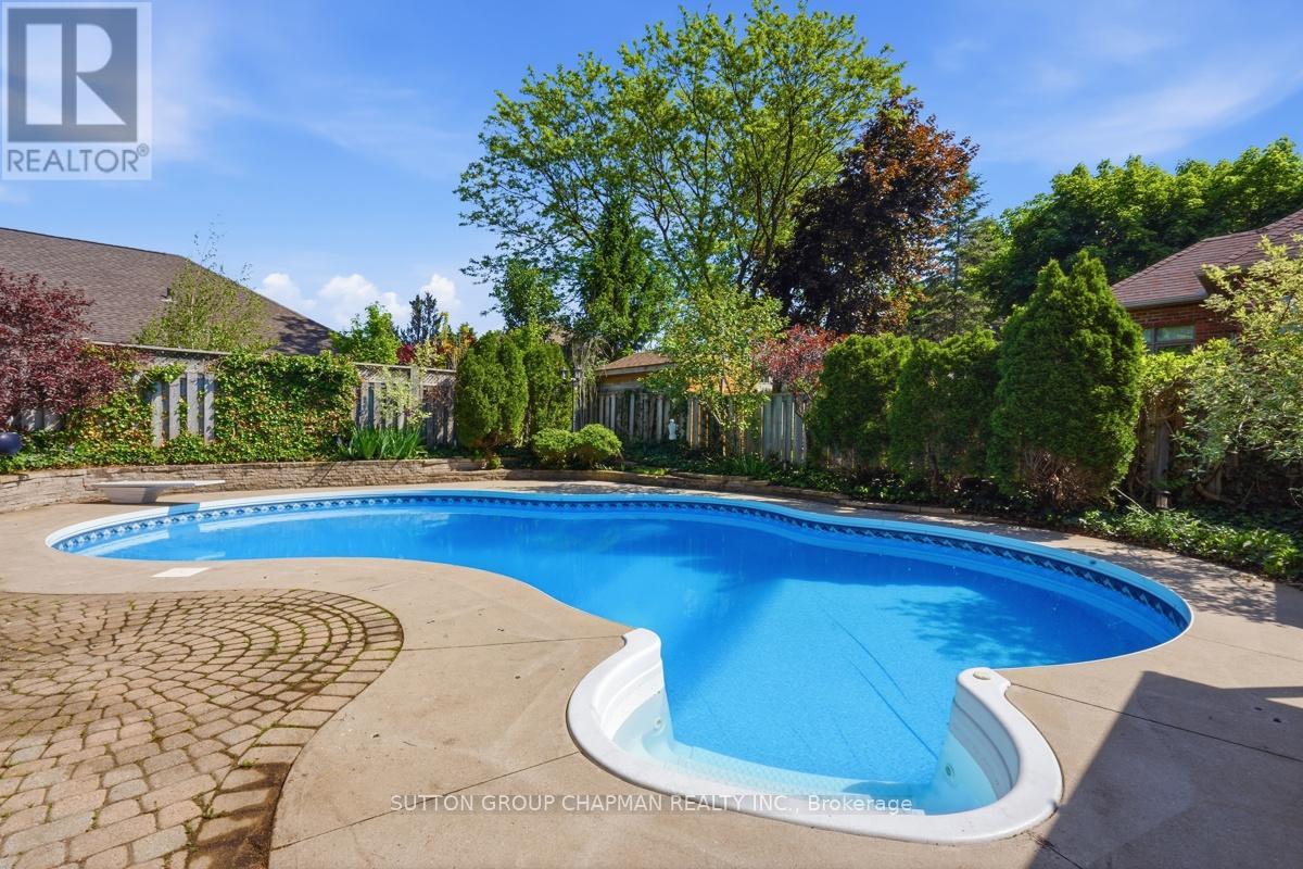 110 GREEN HEDGE LANE - 38