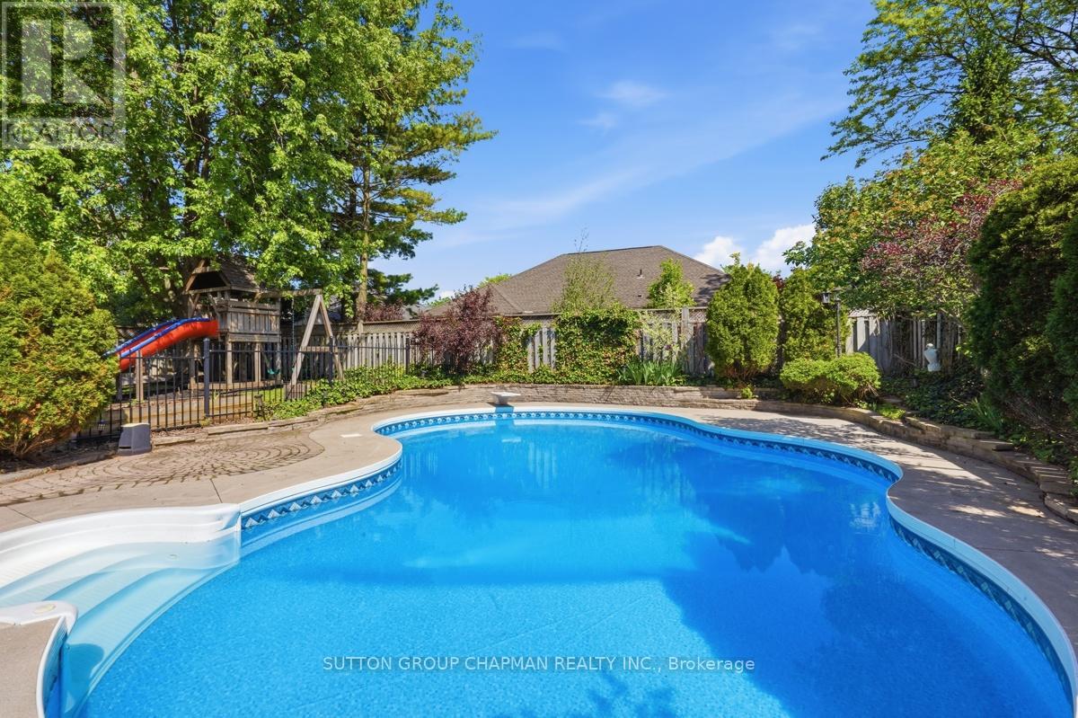 110 GREEN HEDGE LANE - 39