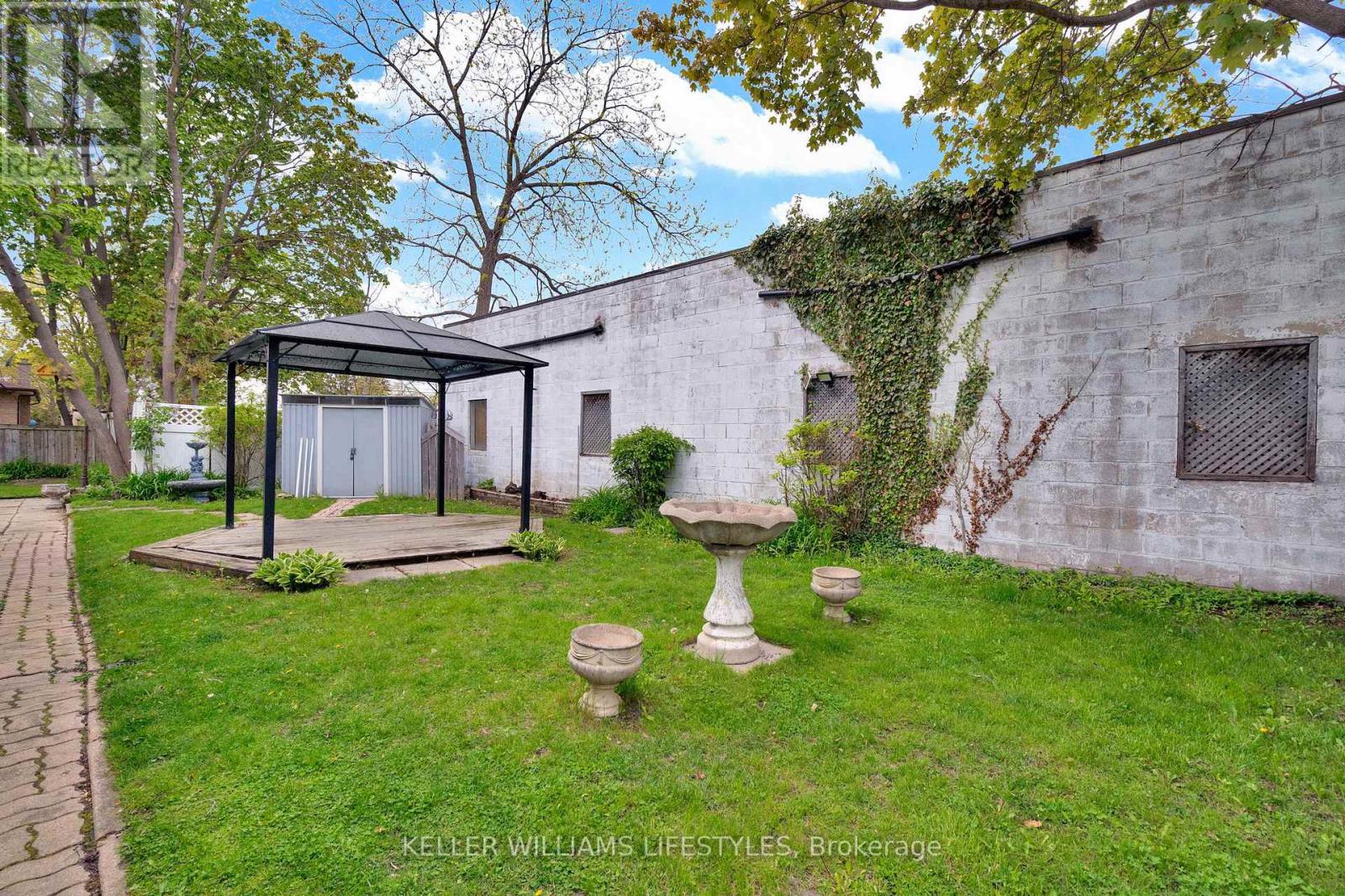 3 HOLBORN AVENUE - 31