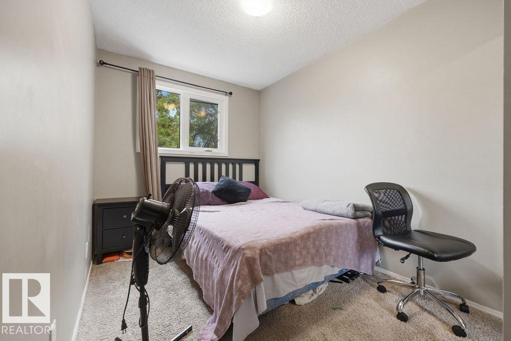 5655 137 AV NW - 19