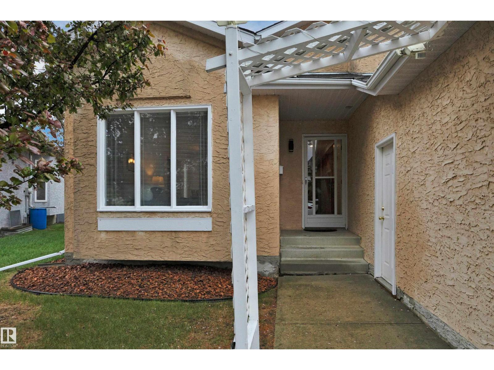 10219 174 AV NW - 2
