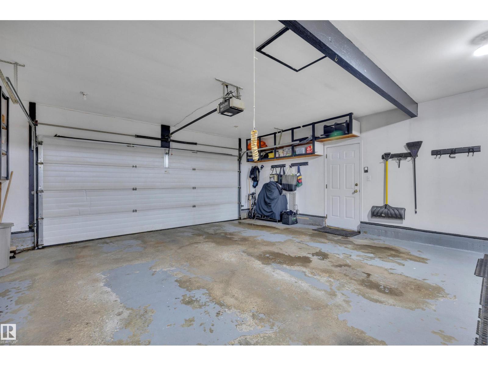 10219 174 AV NW - 25
