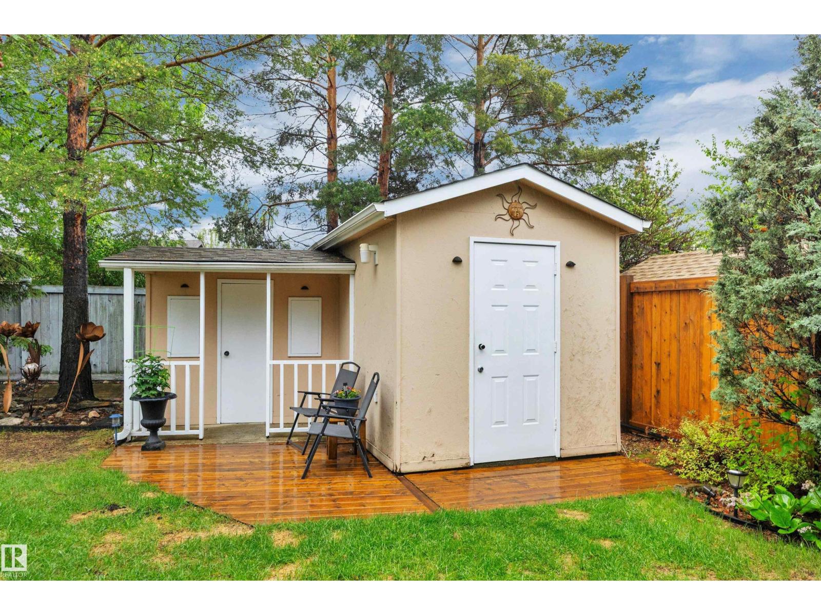 10219 174 AV NW - 54