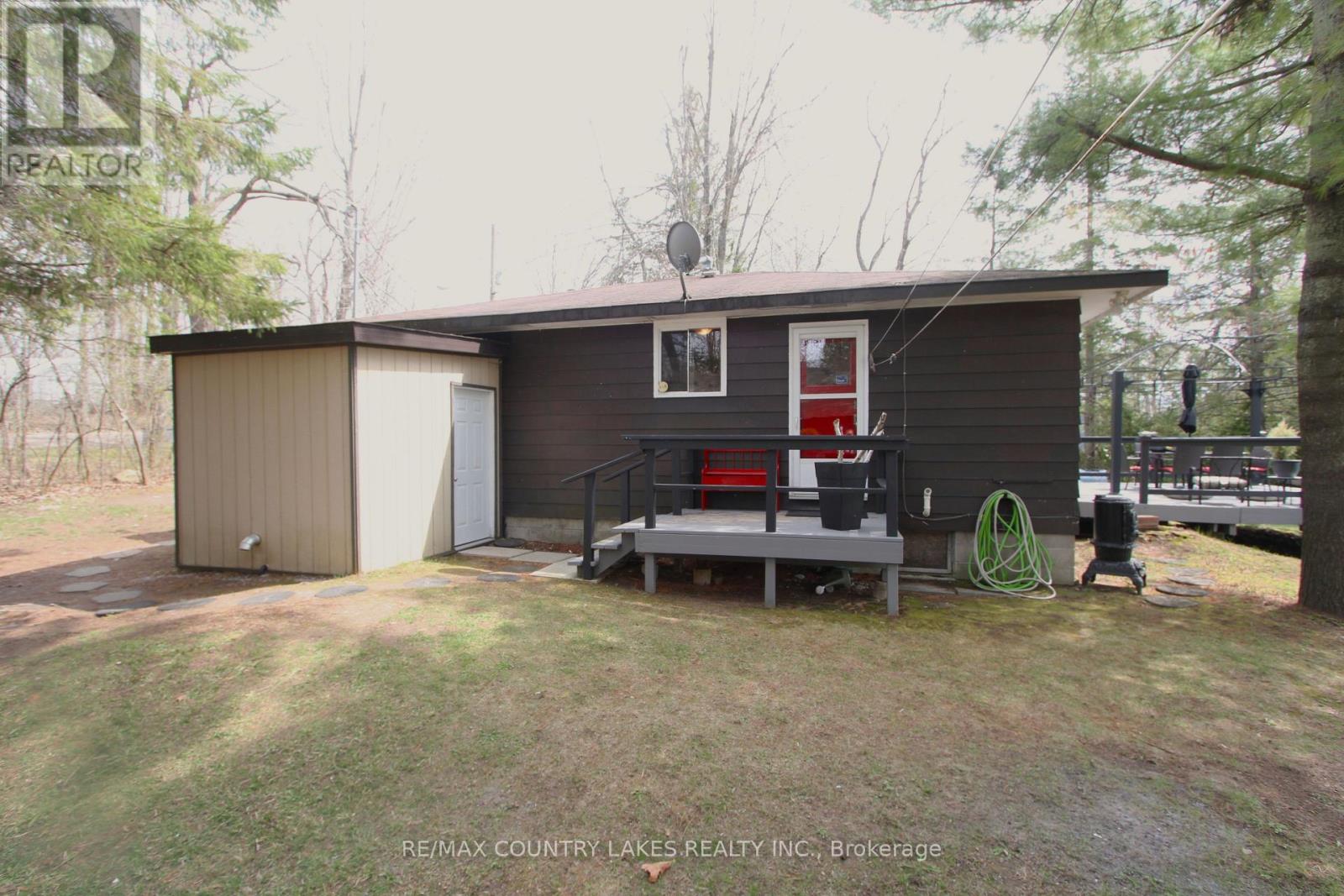 31 HILLCREST AVENUE - 5