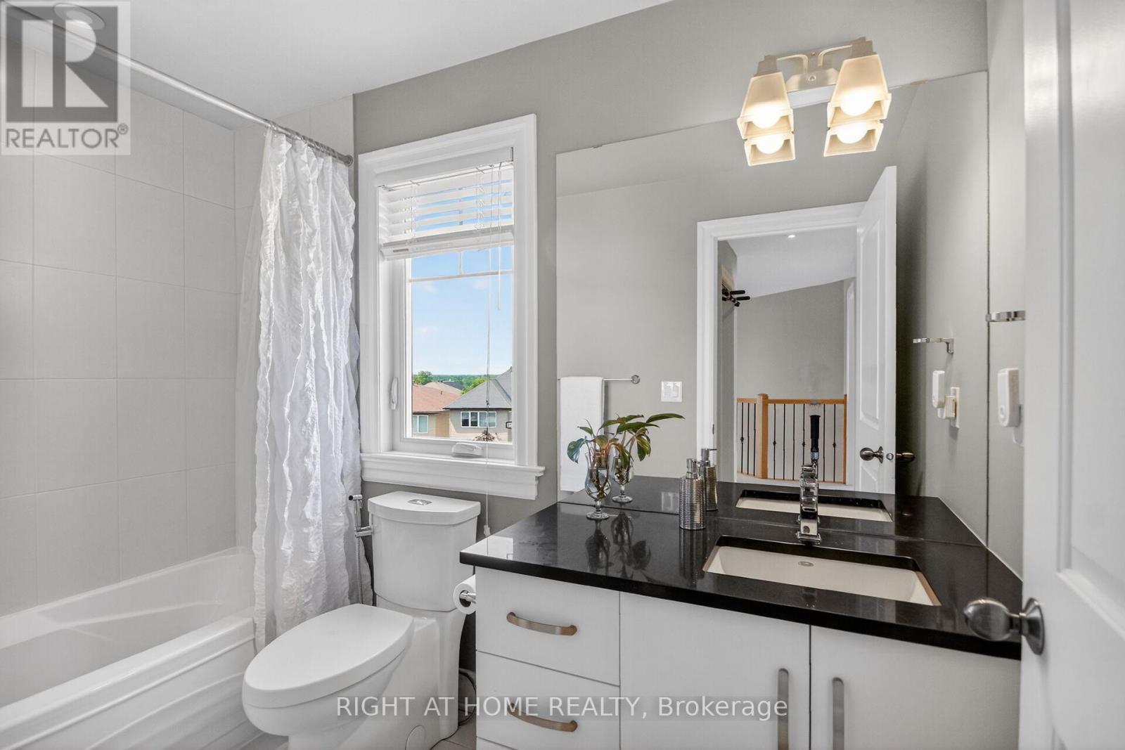 198 GRAINSTONE WAY - 24