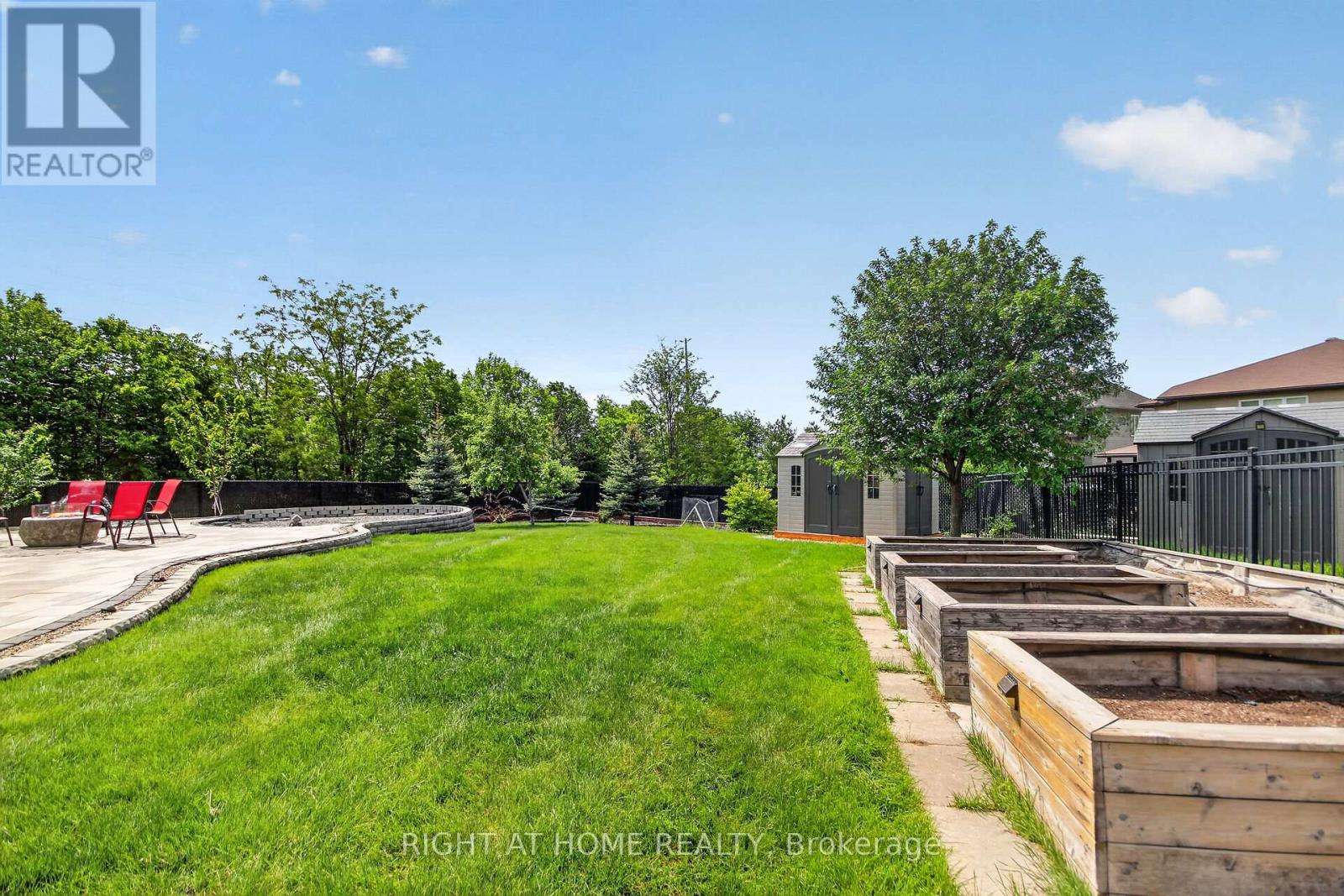 198 GRAINSTONE WAY - 39