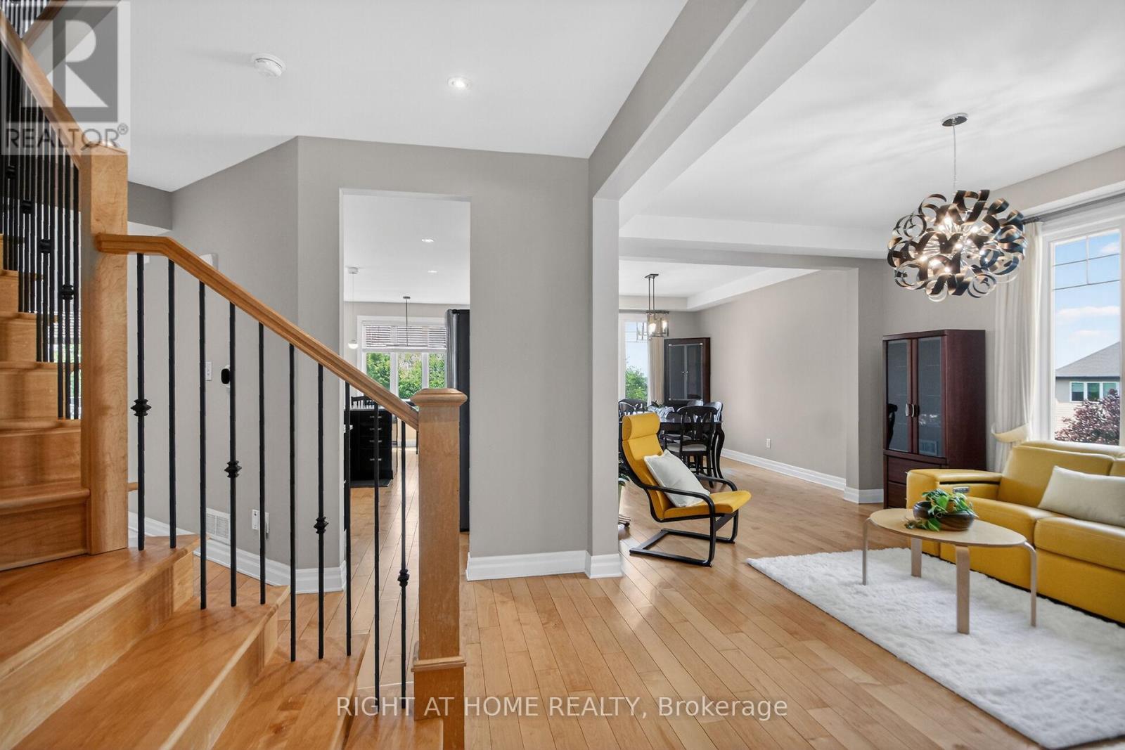 198 GRAINSTONE WAY - 8