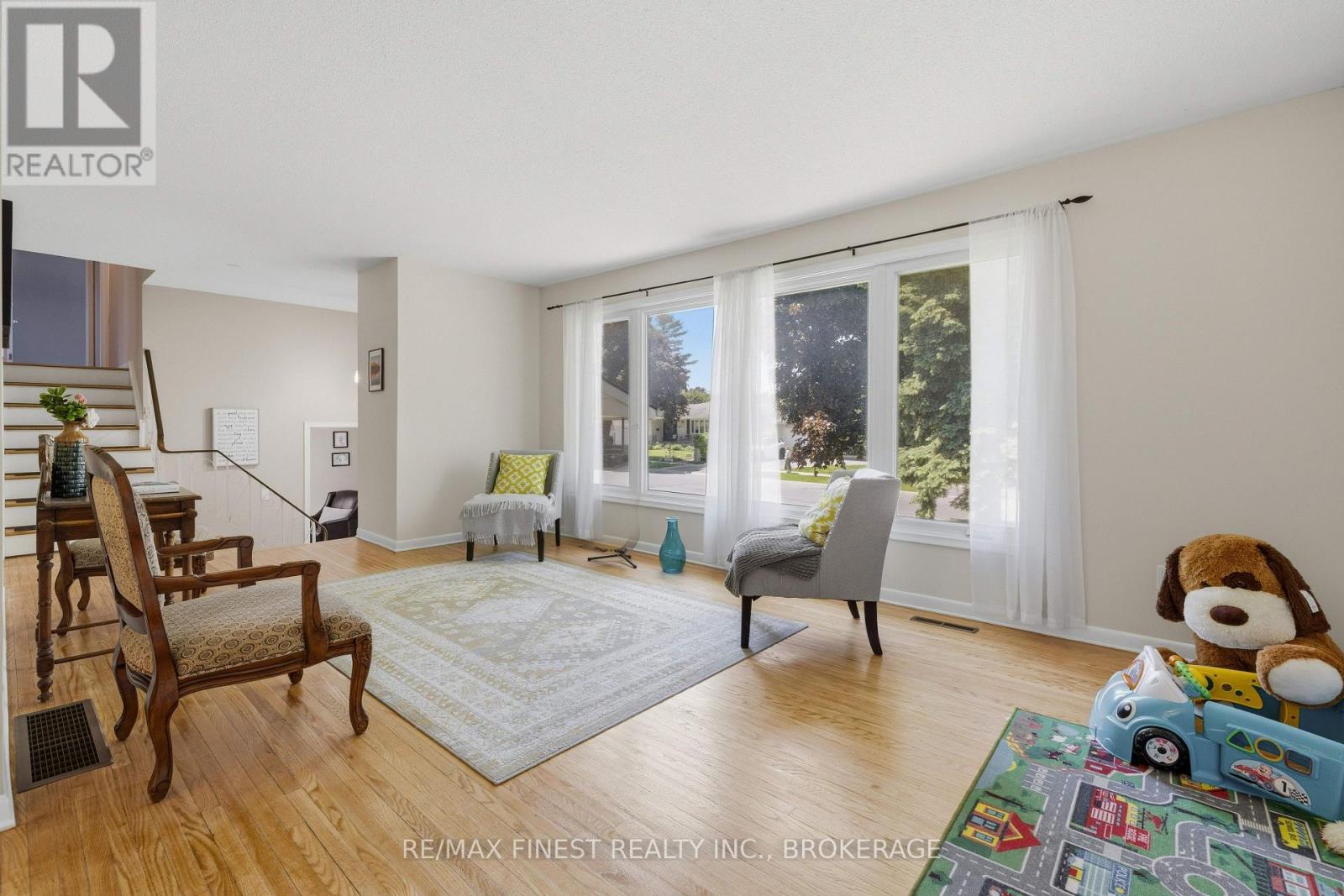337 AVENUE ROAD - 17