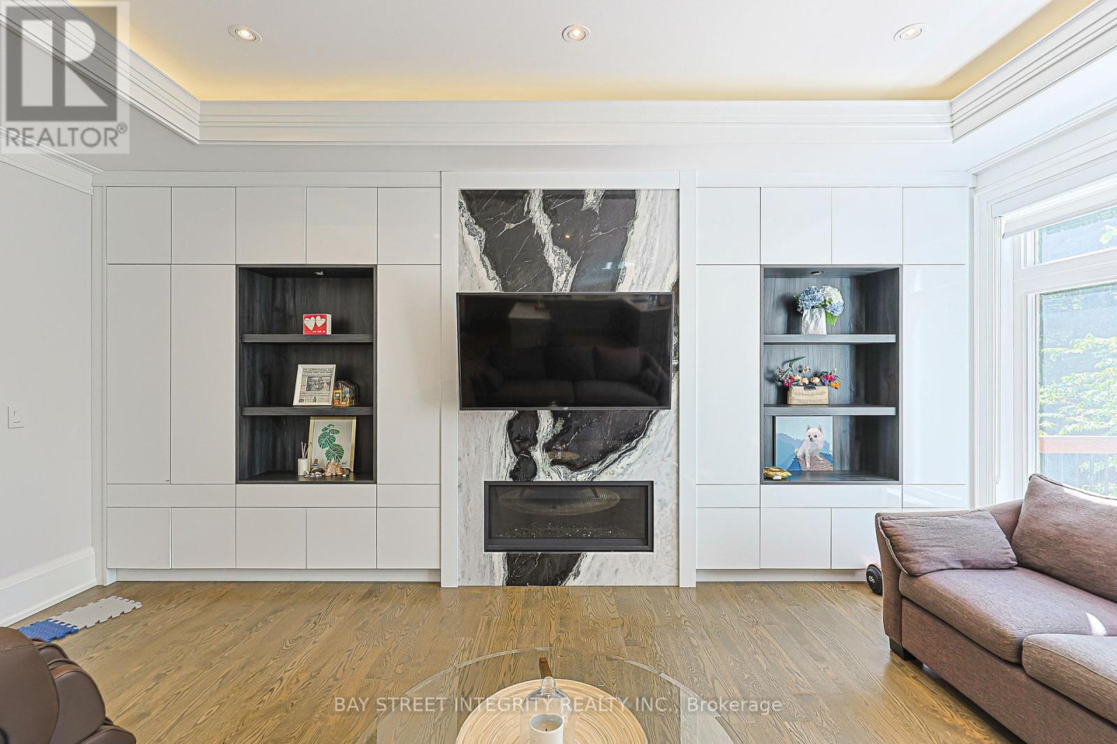 151 HORSHAM AVENUE - 11