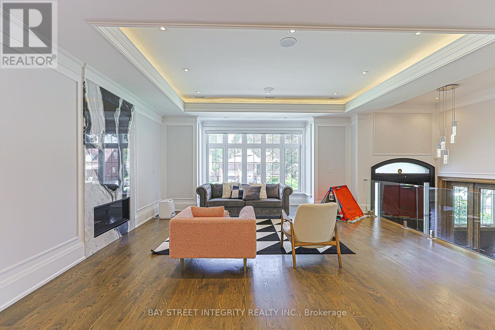 151 HORSHAM AVENUE - 6