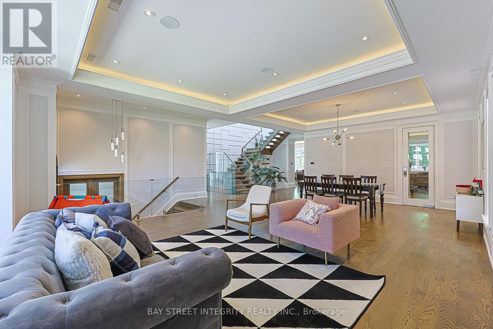 151 HORSHAM AVENUE - 7