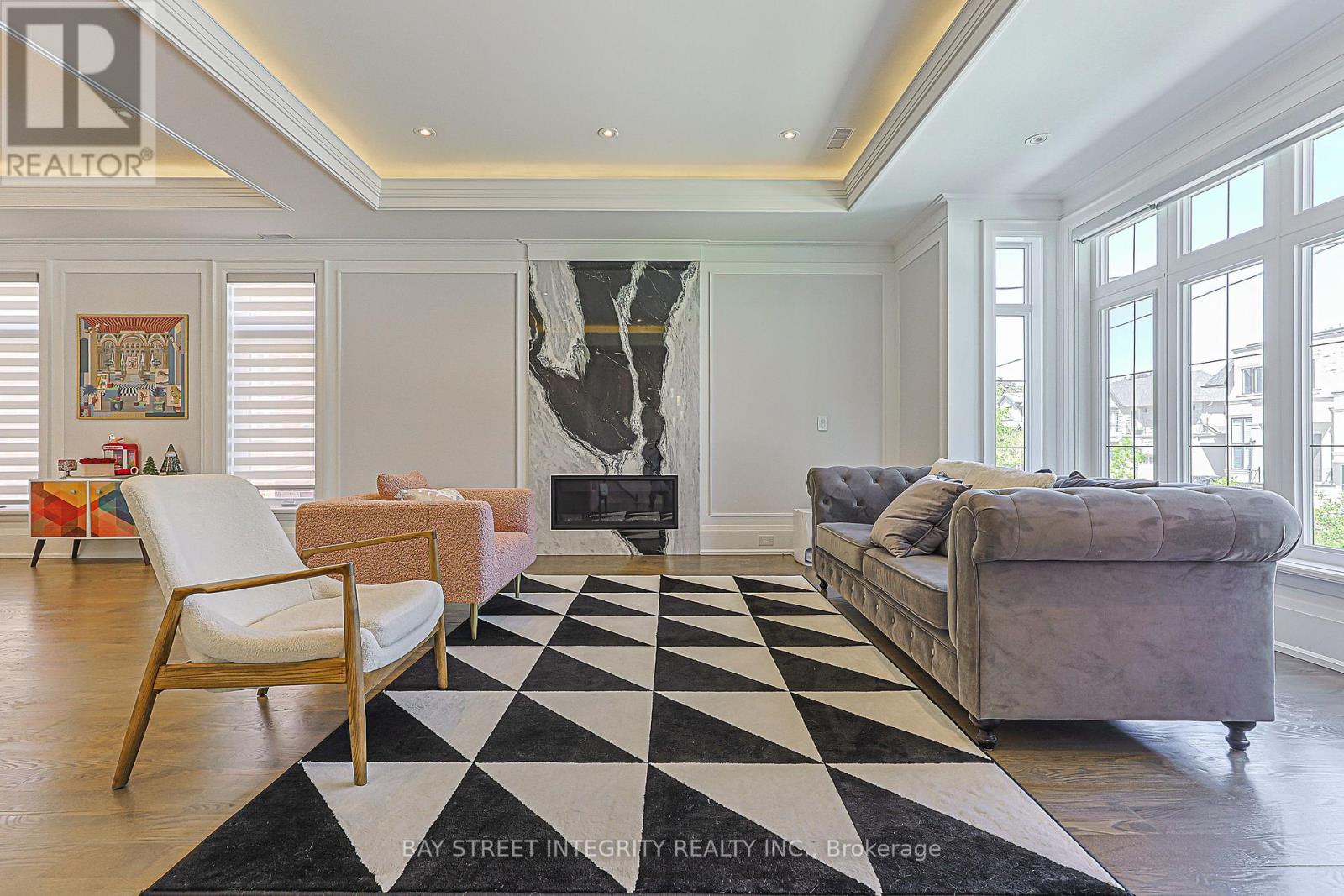 151 HORSHAM AVENUE - 8