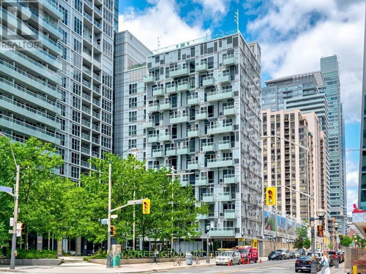 #1117 20 JOHN STREET - 1
