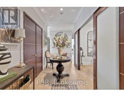Kitchen - 5003 - 180 University Avenue, Toronto, ON M5H0A2 Photo 6