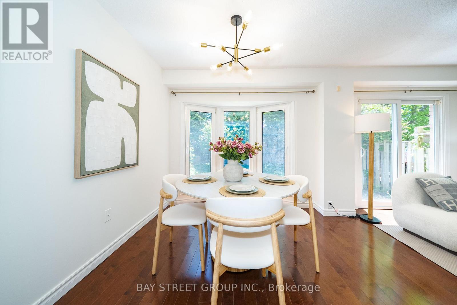27 VANESSA ROAD - 4