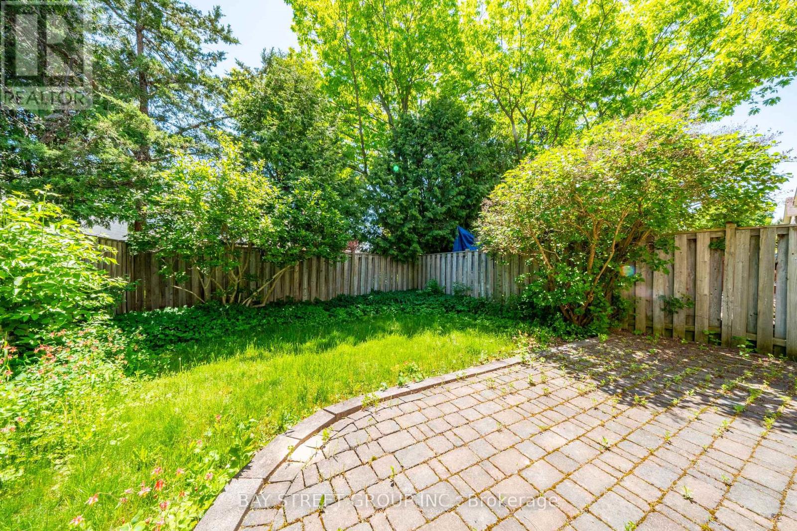 27 VANESSA ROAD - 41
