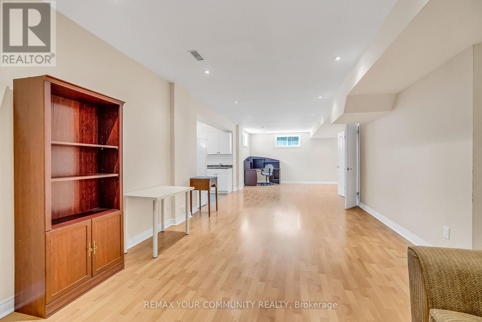 163 OXFORD STREET - 33