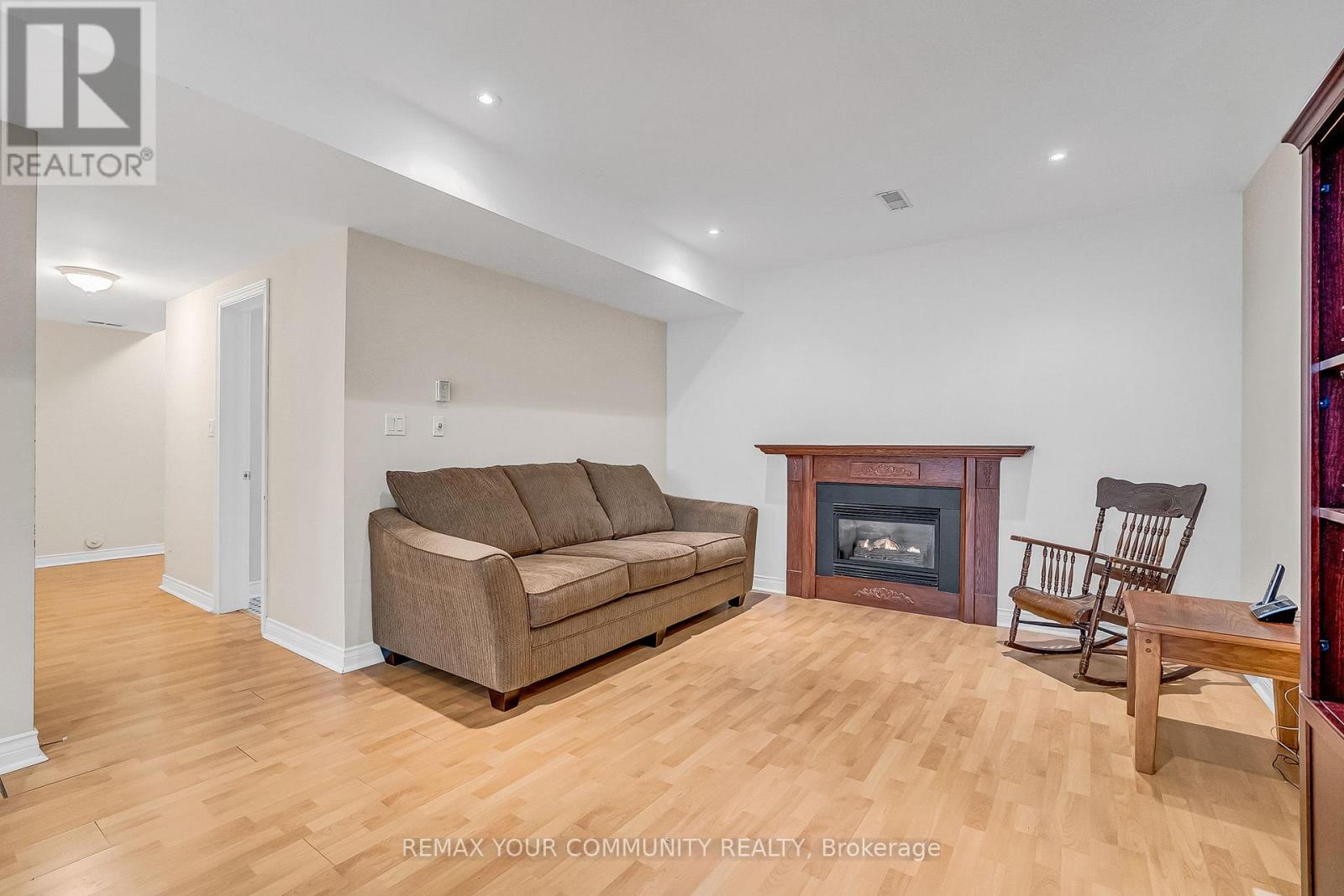 163 OXFORD STREET - 34