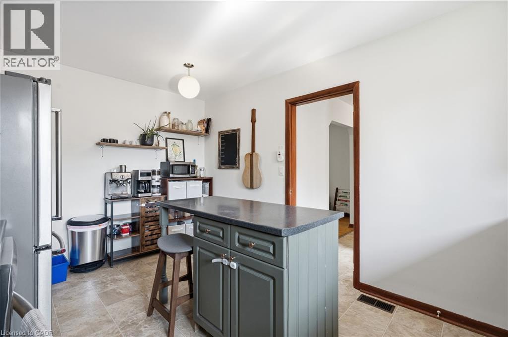 4-bedroom home for sale at 6 MCCAMMON Street, Paris ON · photo 15 of 47