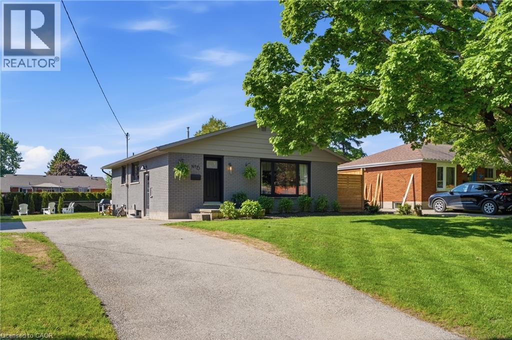 4-bedroom home for sale at 6 MCCAMMON Street, Paris ON · photo 3 of 47