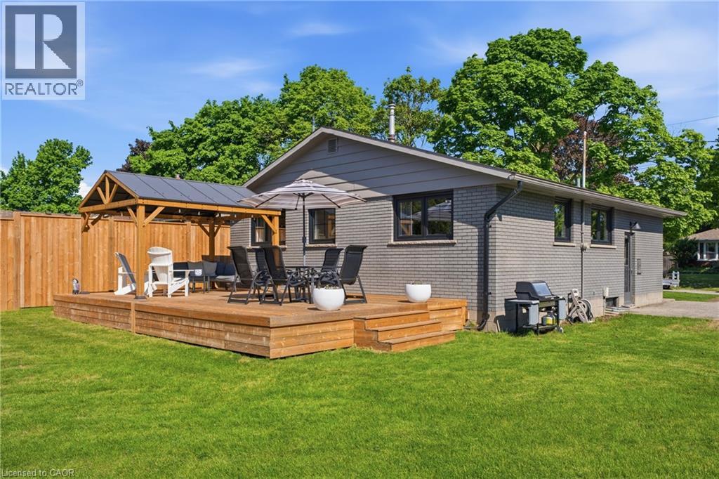 4-bedroom home for sale at 6 MCCAMMON Street, Paris ON · photo 33 of 47