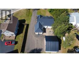 1828 Amirault Street, photo 5