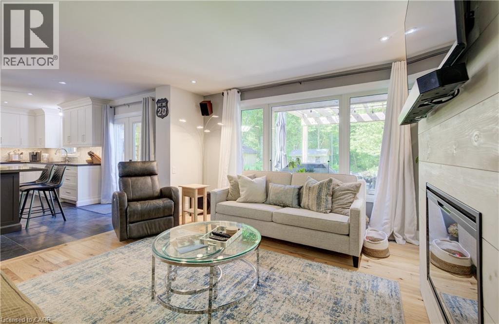 110 LASCHINGER Boulevard - 10