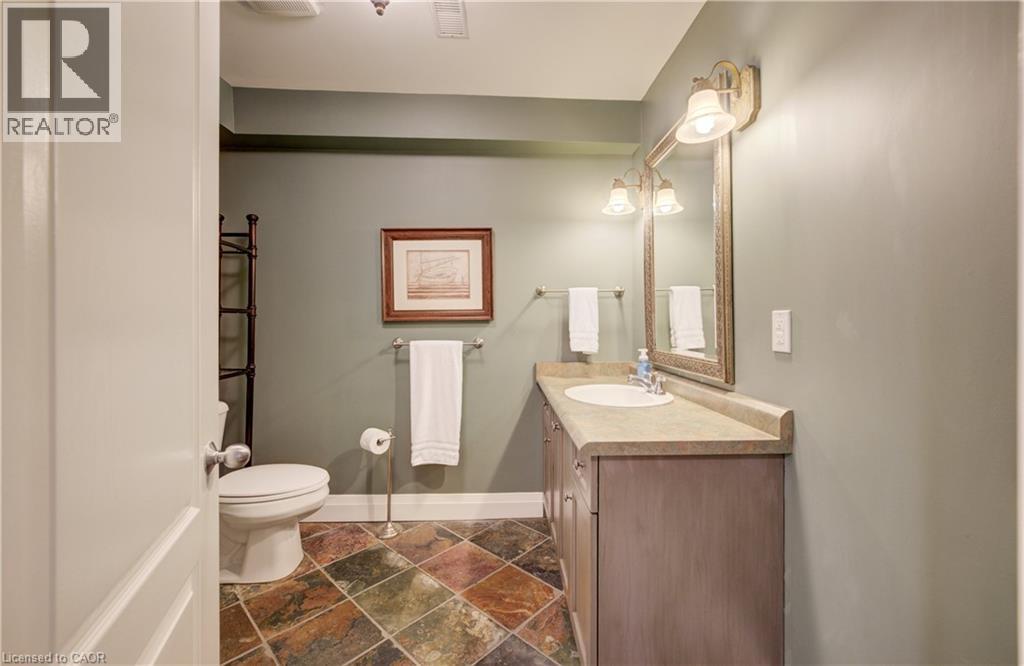 110 LASCHINGER Boulevard - 38