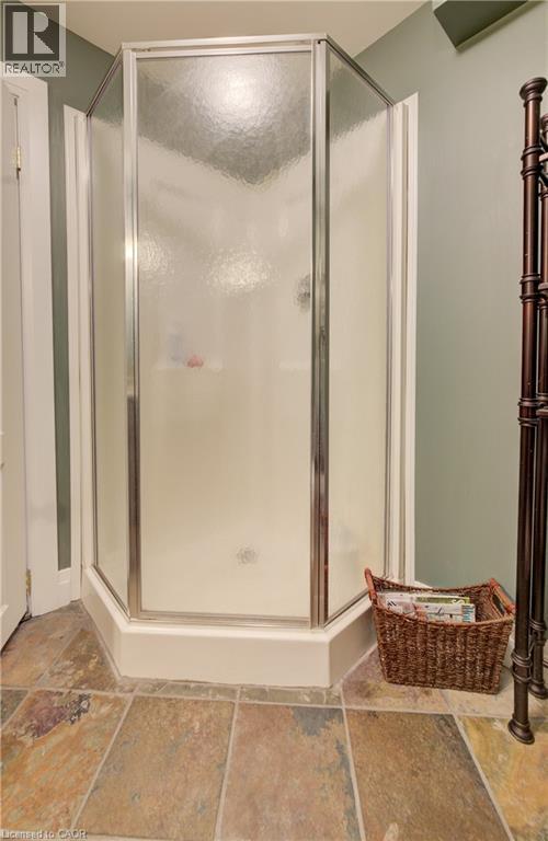 110 LASCHINGER Boulevard - 39