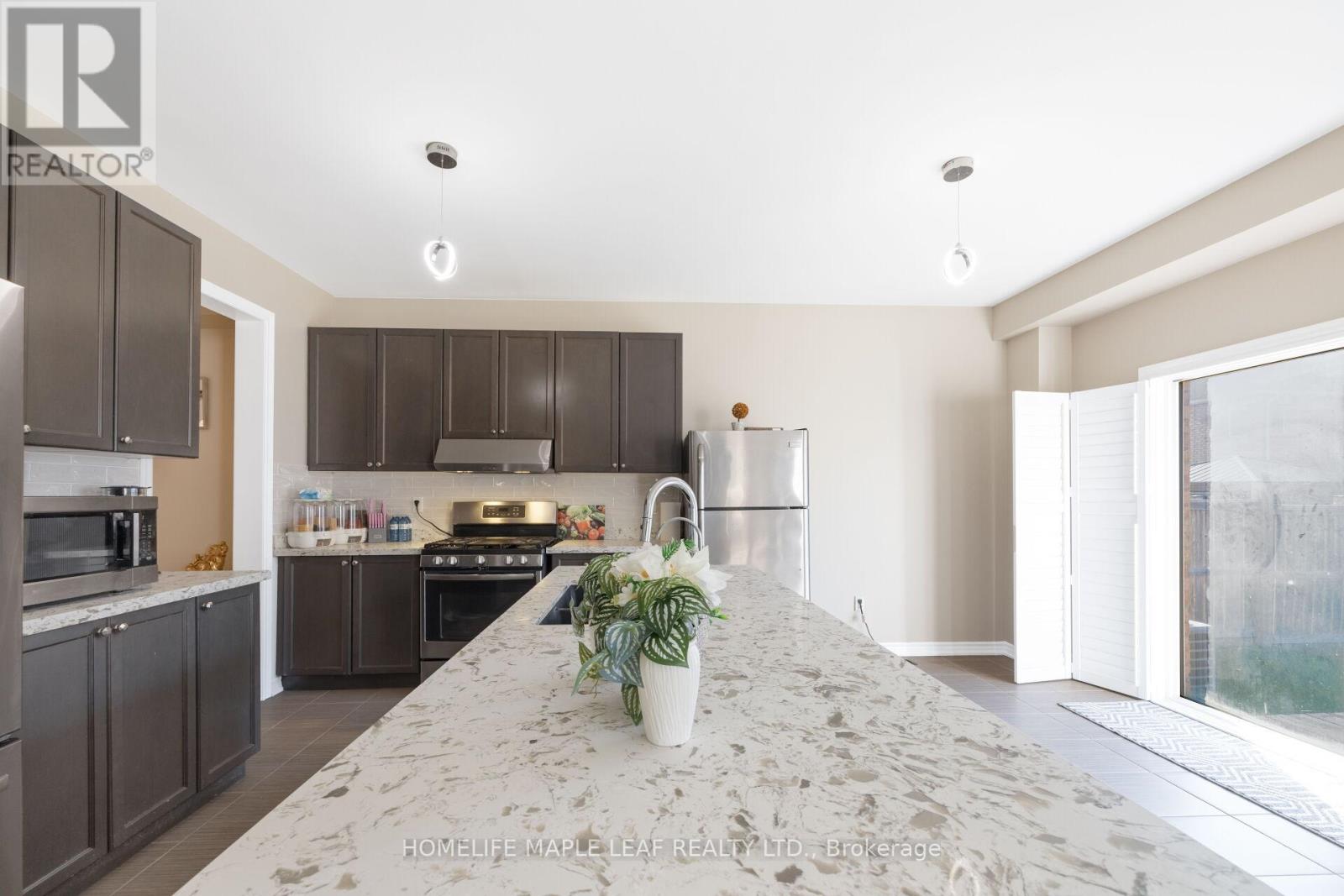 535 WANSBROUGH WAY - 16