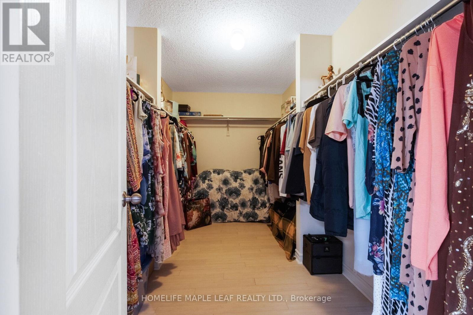 535 WANSBROUGH WAY - 24