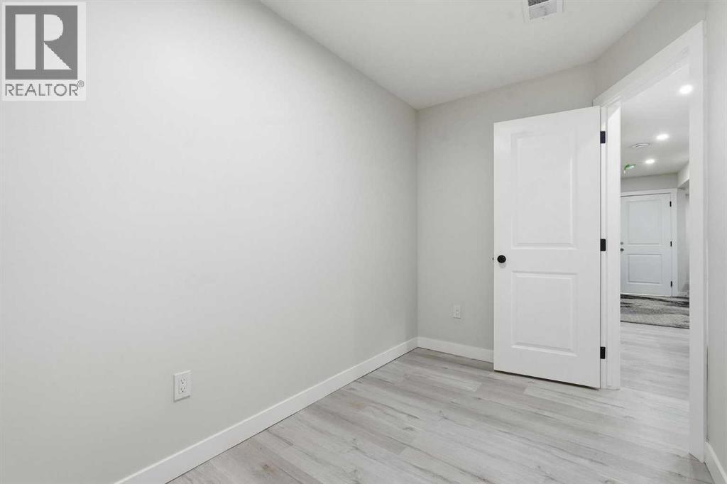 200 Corner Meadows Way NE — photo 28