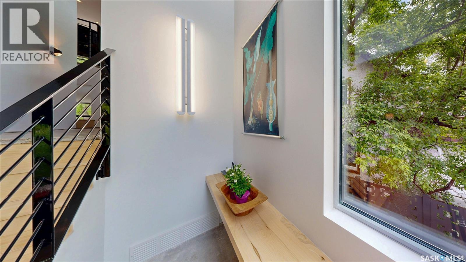 130 Connaught CRESCENT - 17