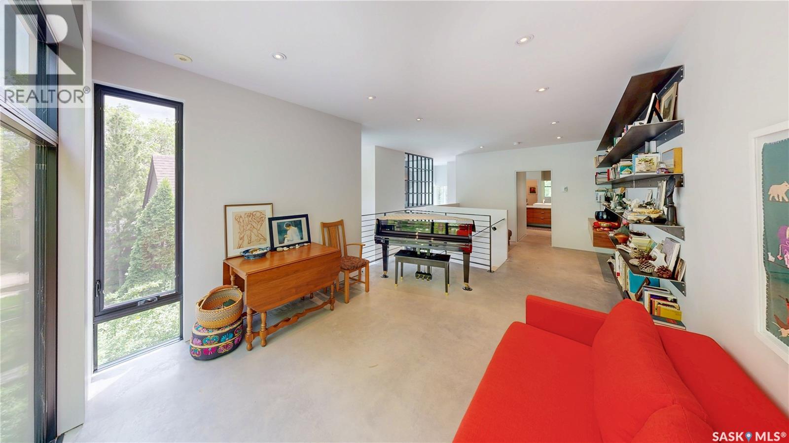 130 Connaught CRESCENT - 23