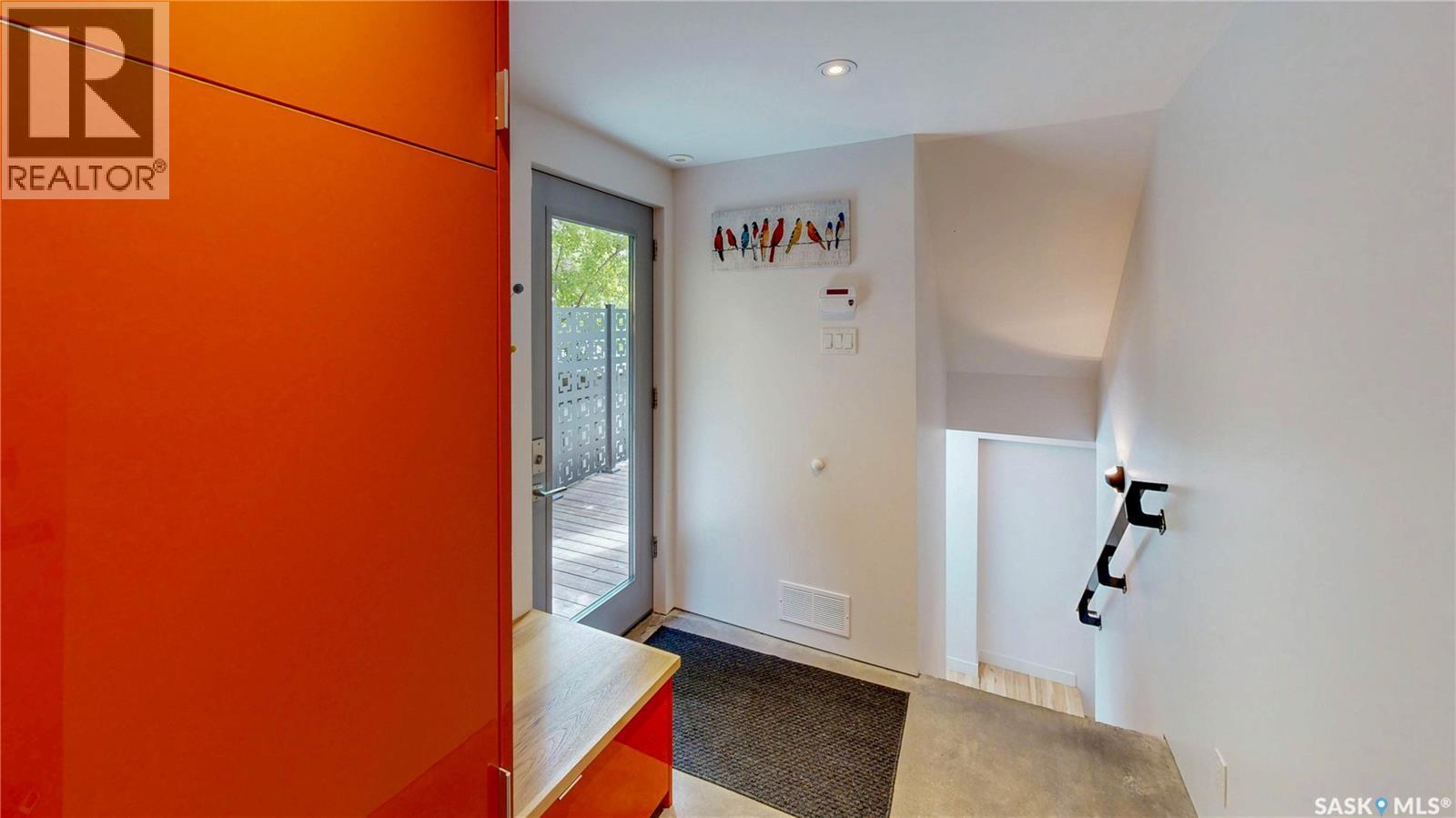 130 Connaught CRESCENT - 38