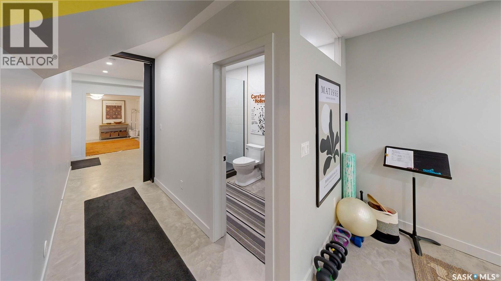 130 Connaught CRESCENT - 48