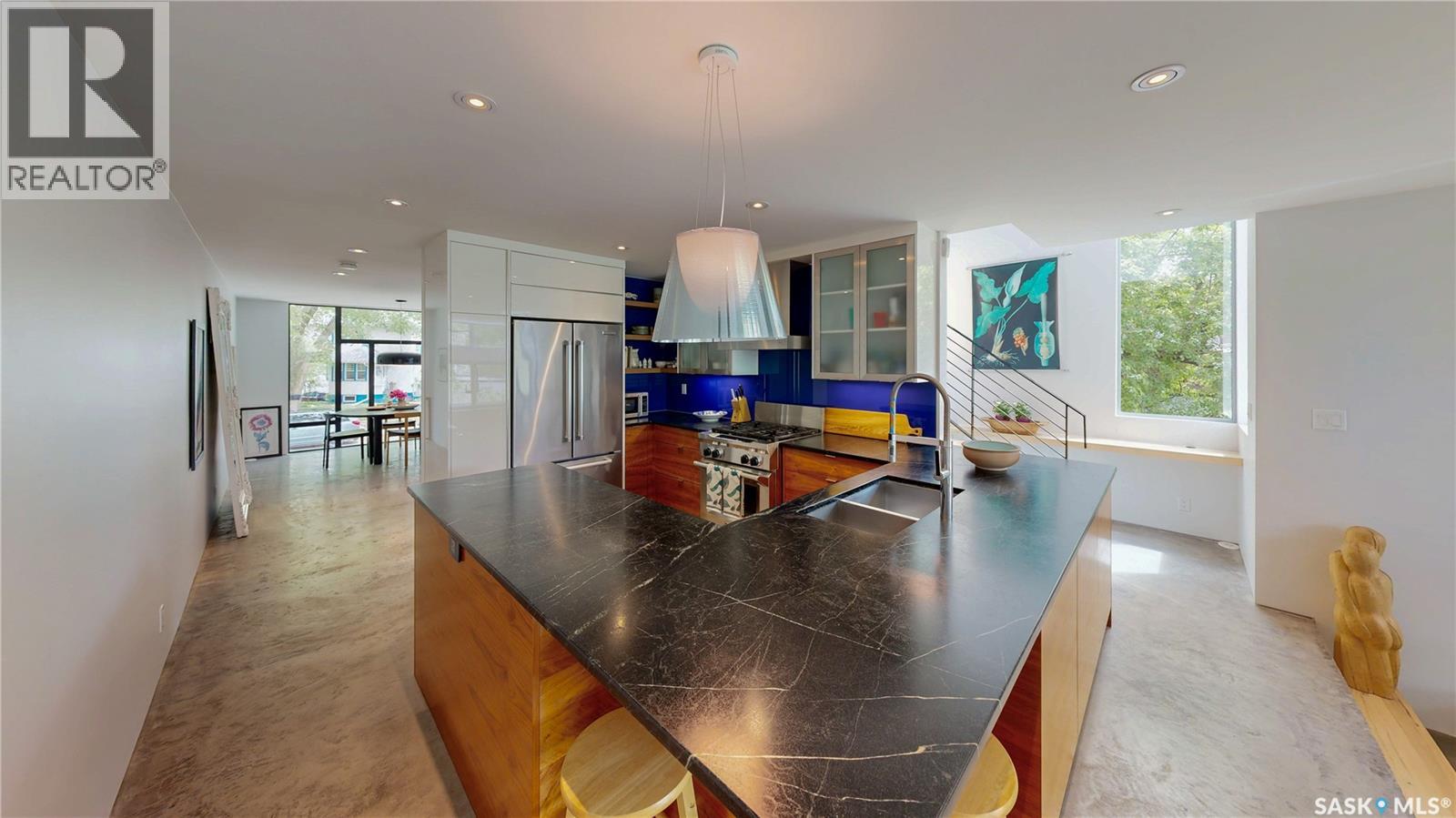 130 Connaught CRESCENT - 9