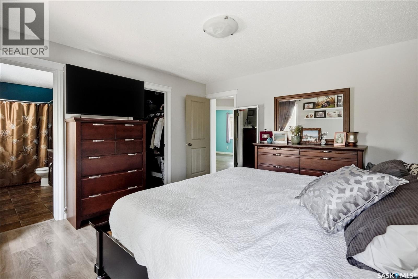 111 Kull STREET — photo 16
