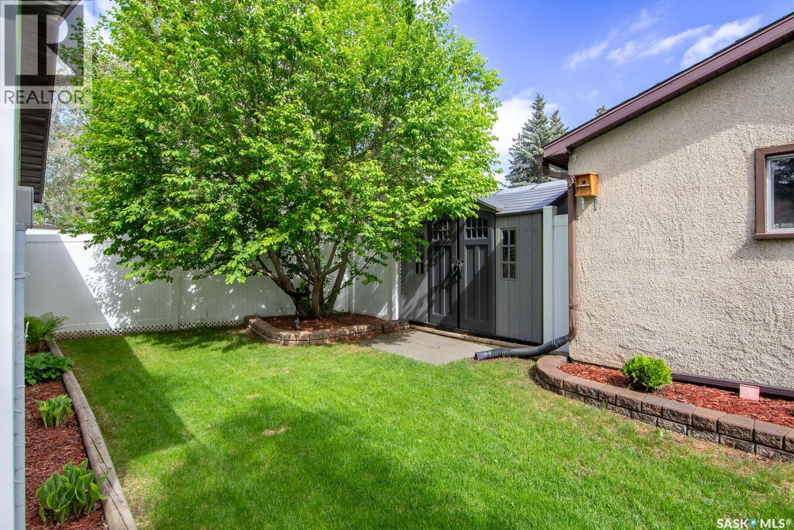 266 Albany CRESCENT — photo 34