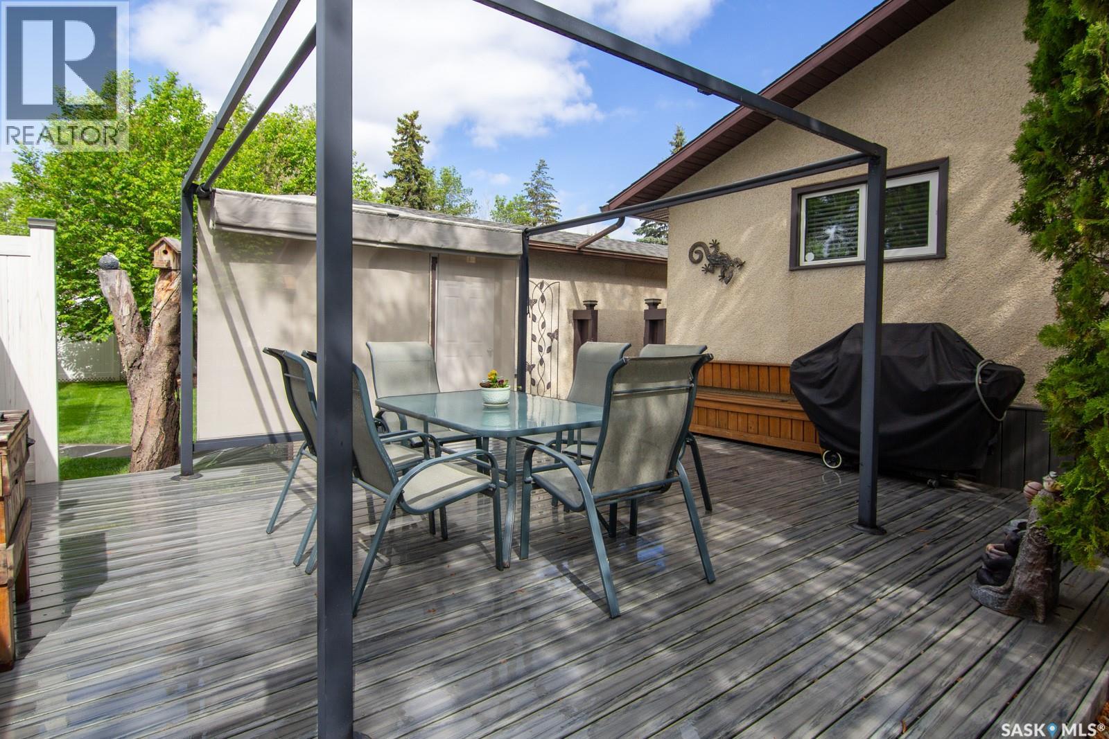 266 Albany CRESCENT — photo 36